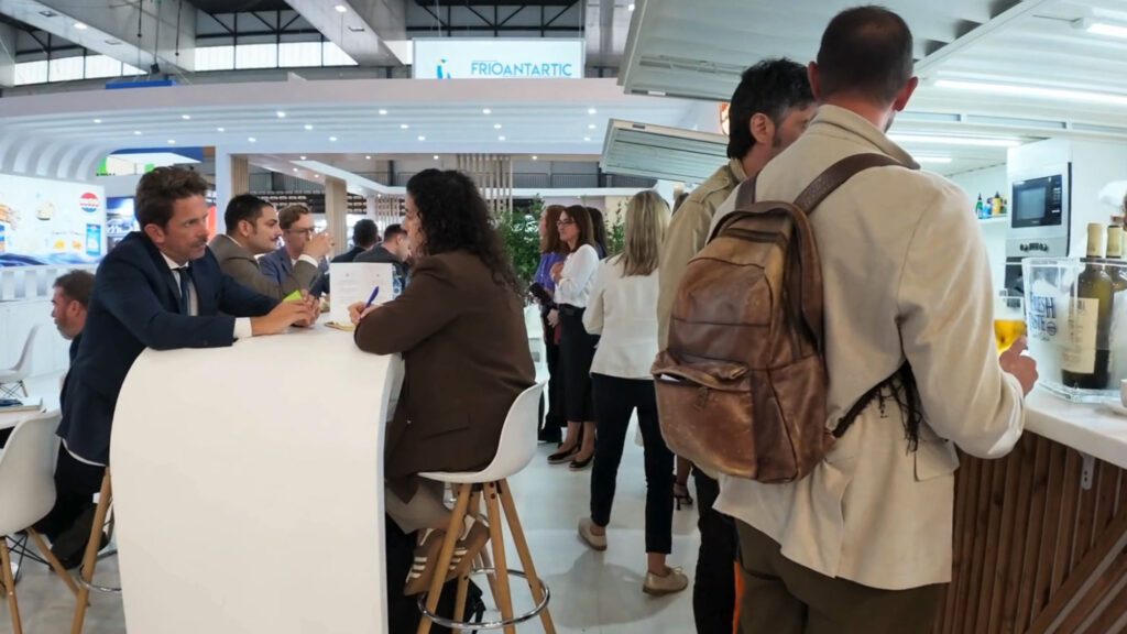 Ambiente en el stand de Marfrio durante Conxemar 2026